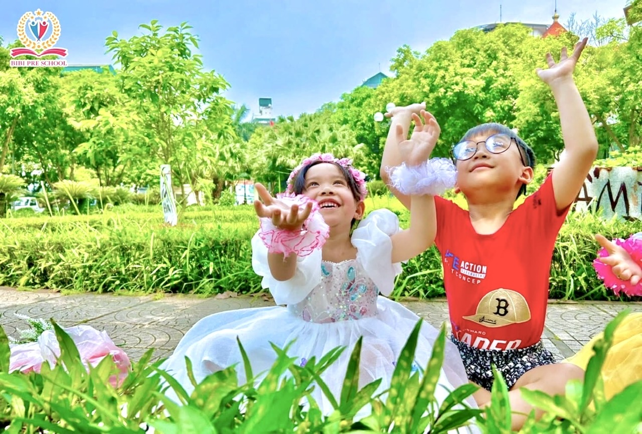 Chương Trình Giáo Dục Cảm Xúc & Kỹ Năng Xã Hội